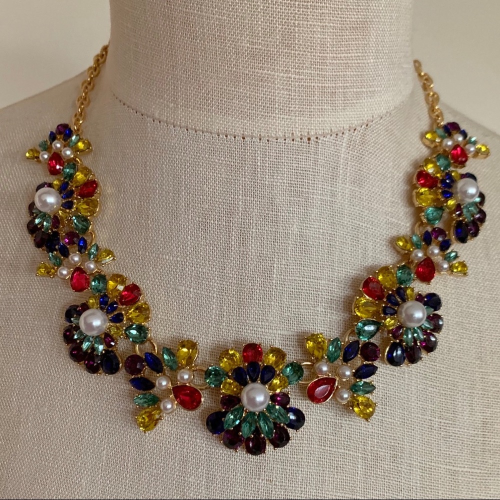 Talbots • Multi Color Statement Necklace